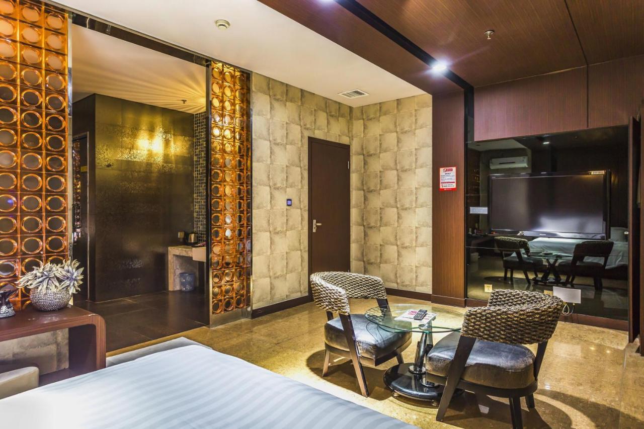 Qingdao Heng Bo Hotel Екстериор снимка