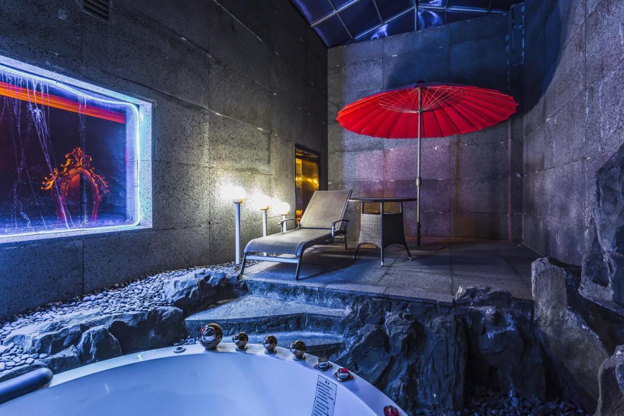 Qingdao Heng Bo Hotel Екстериор снимка