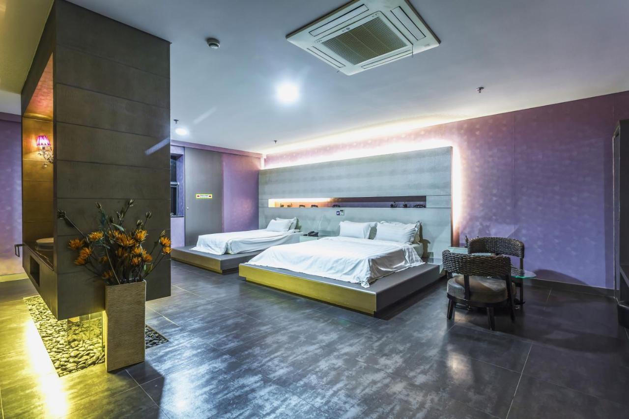 Qingdao Heng Bo Hotel Екстериор снимка