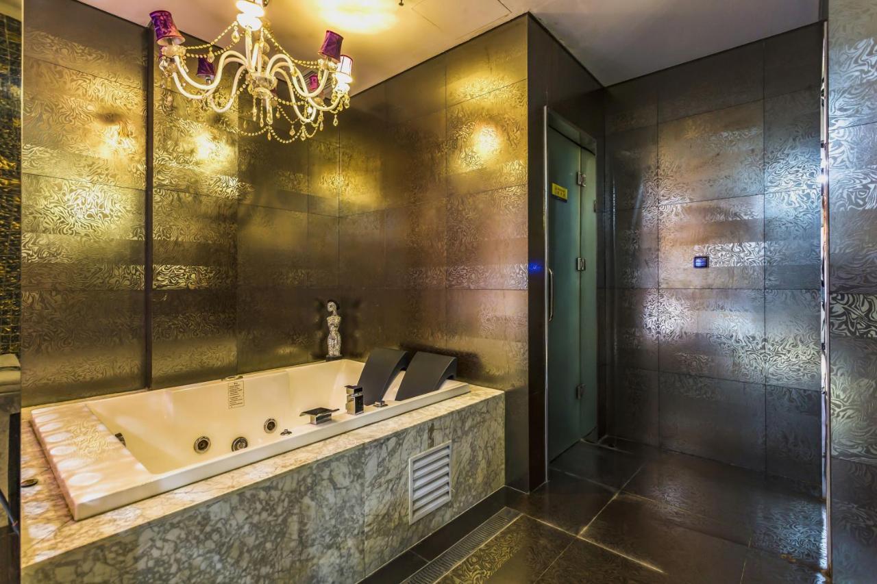 Qingdao Heng Bo Hotel Екстериор снимка