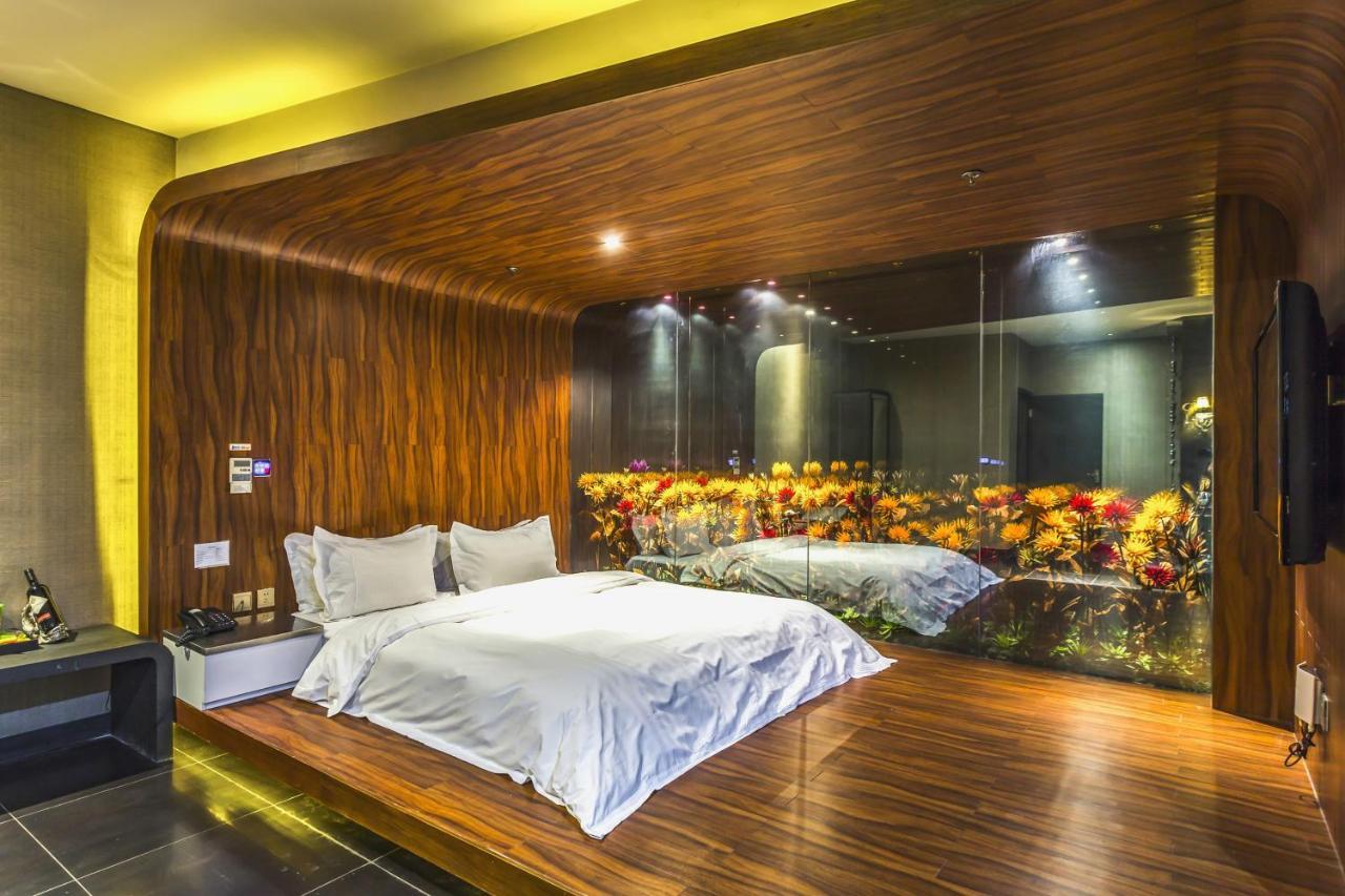 Qingdao Heng Bo Hotel Екстериор снимка